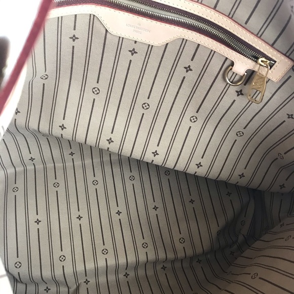 💎✨NEW✨💎HUGE DISCONTINUED LOUIS VUITTON HOBO - Picture 10 of 15